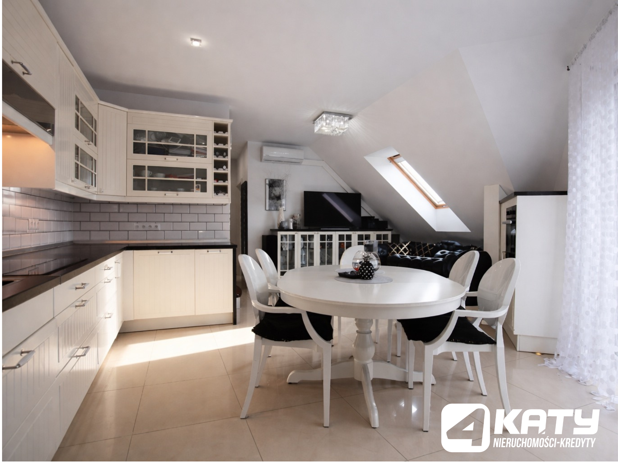 Dwupoziomowe 72 m² | garaż podziemny | taras balkon | Starówka Głogów